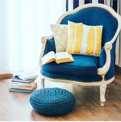 Modern chair single piece